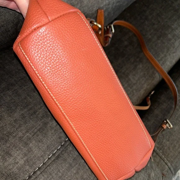 Dooney & Bourke bag - Picture 5 of 8